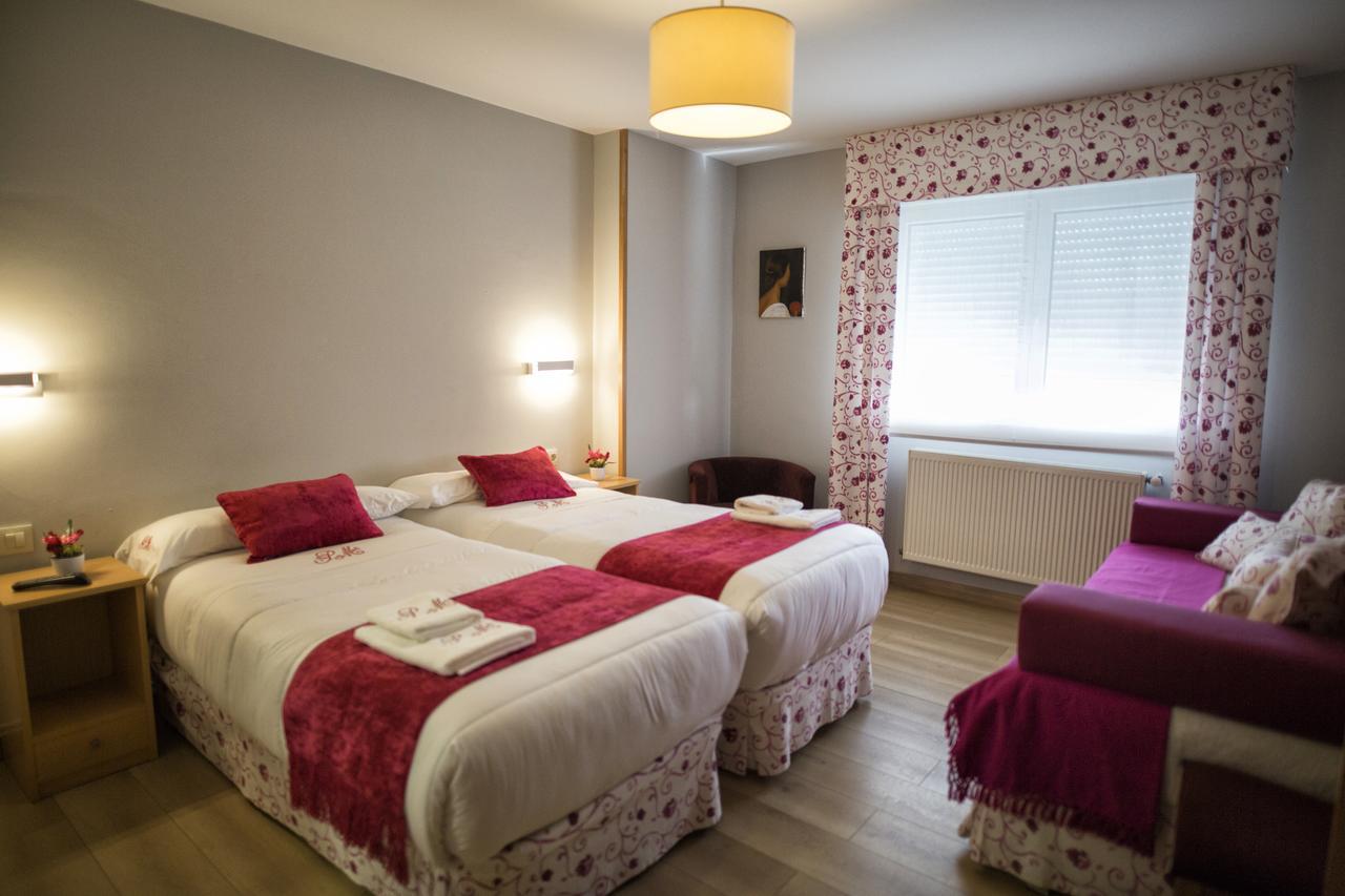 Hostal Maribel O Pedrouzo Eksteriør billede